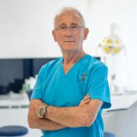 Dott. Tihomir Komadina