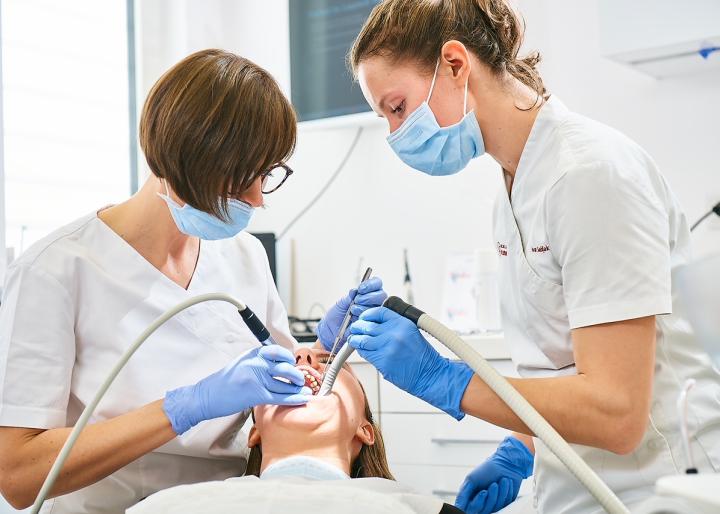 Policlinica dr.Zubović 9