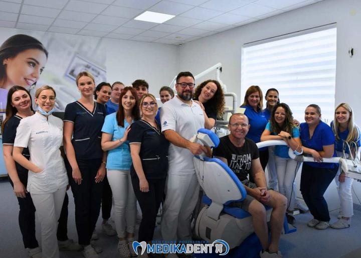 Policlinico odontoiatrico Medikadent 3