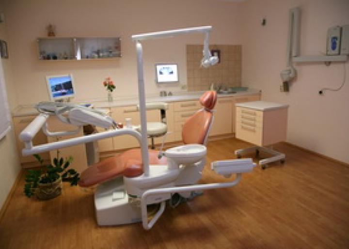 Studio Dentistico dr Tamara Jović Marot